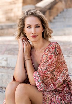 Jana Hoeck-9