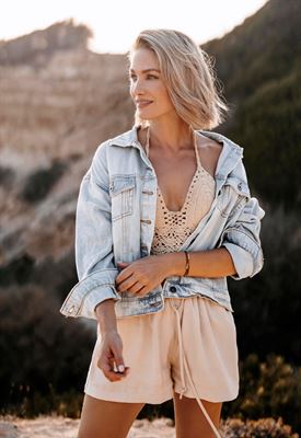 Jana Hoeck-31