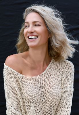 Jana Hoeck-29