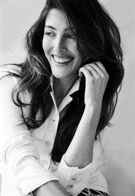 Nadia Poeschmann-23
