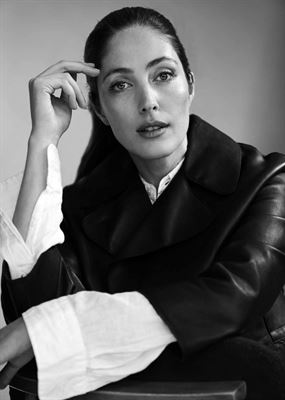Nadia Poeschmann-32