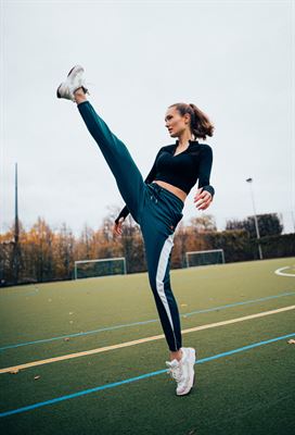 Lena Samuels-19
