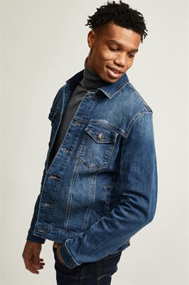 Will-32
